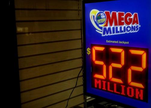 California ticket wins $522 million Mega Millions jackpot