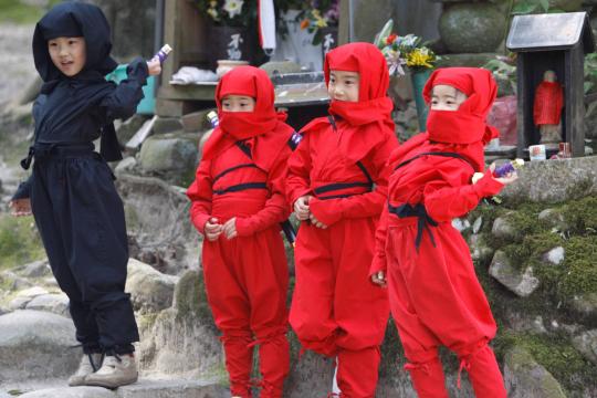 Aspirantes a ninjas inundam cidade japonesa com pedidos de emprego