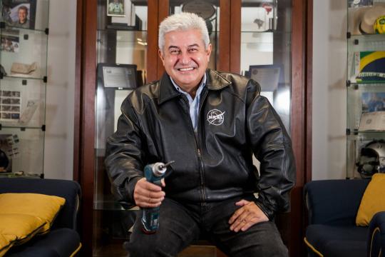 Astronauta Marcos Pontes diz estar feliz por ser cotado para vice de Bolsonaro