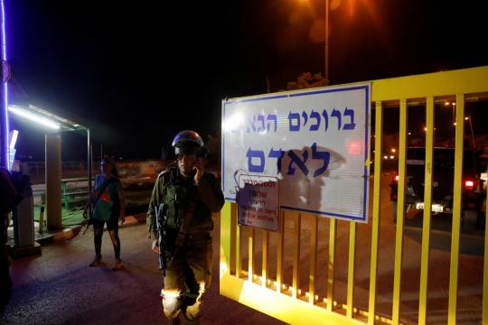 Palestinian knife attack kills Israeli in the West Bank, assailant dead