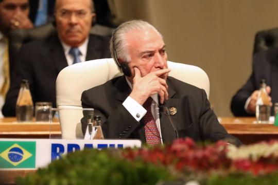 Temer sai mais cedo de cúpula do Brics para Eunício ir a convenção no Ceará