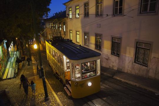 Lisboa vai limitar oferta de Airbnb e de outros aluguéis turísticos