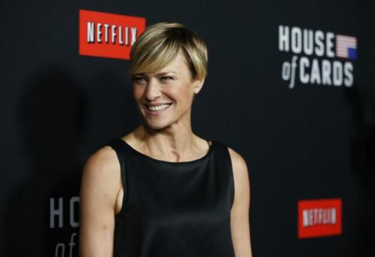 Netflix teases 'fitting end' to defining series 'House of Cards'