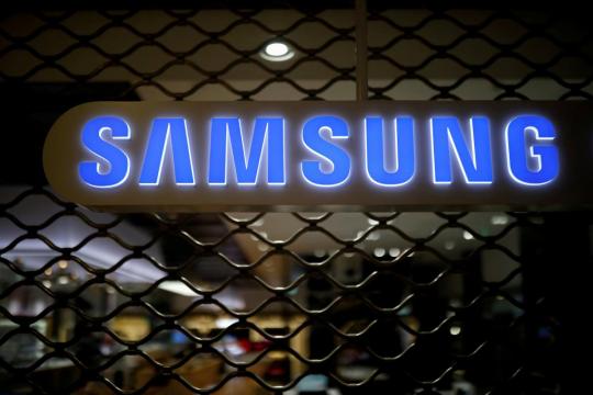 Samsung Electronics profit growth slows despite stellar chip sales