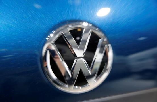 Volkswagen names company veteran as VW brand COO