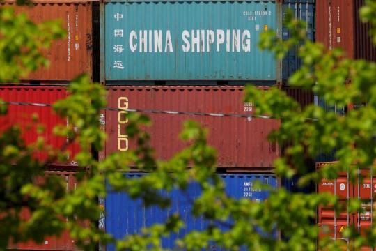 China stands its ground after Trump amps up tariff threats