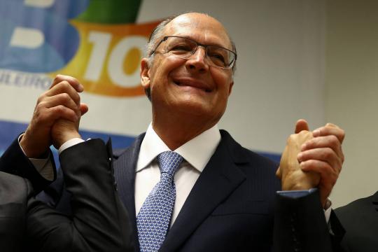 Ao confirmar Ana Amélia como vice, Alckmin ressalta 'presença da mulher'
