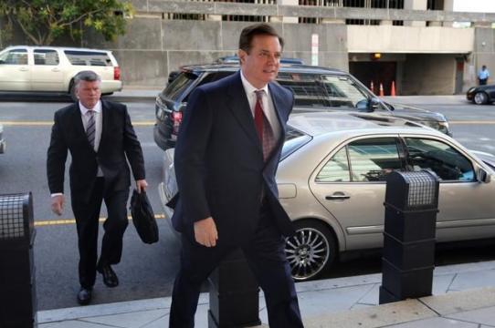 Ex-Trump aide Manafort's taxes to be focus of Friday's trial testimony