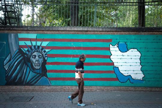 EUA reinstalam sanções contra o Irã a partir desta terça-feira