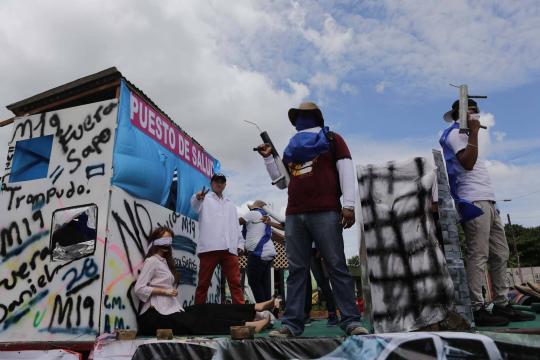 Folha passa a designar Nicarágua como ditadura