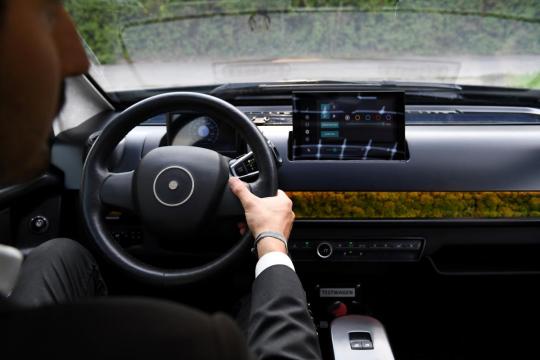 German start-up trials solar car that can charge as you drive