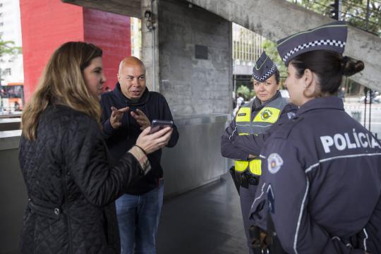 Desfile de Herchcovitch no Masp vira caso de polícia por questões trabalhistas