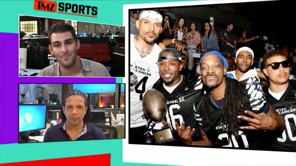 Terrell Owens Catches Crazy 60Yard Hail Mary from ExNFL Star | TMZ Sports