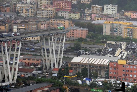 Italy motorway bridge collapses over Genoa in heavy rains, 'dozens' feared dead