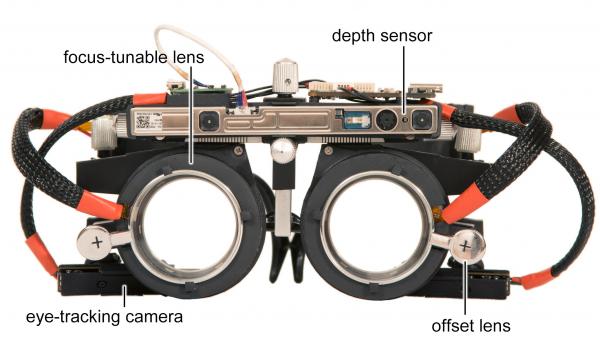 VR optics could help old folks keep the world in focus