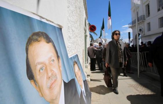 Algeria's Bouteflika sacks two senior army generals: presidency