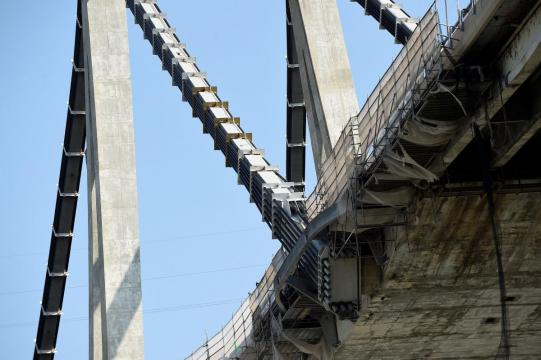 Italy determined to revoke motorway concession after bridge collapse