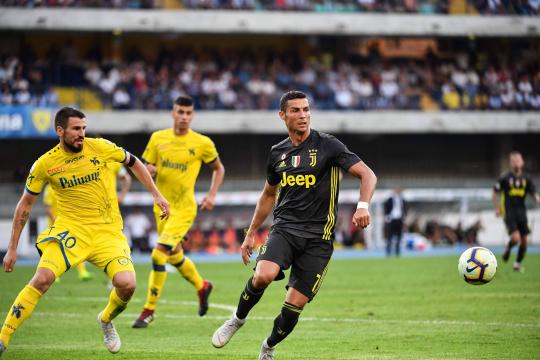 Cristiano Ronaldo passa em branco em estreia da Juventus no Italiano