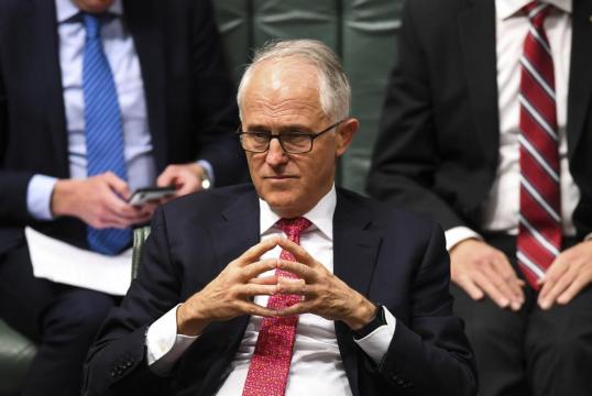 Australian government moves to adjourn parliament