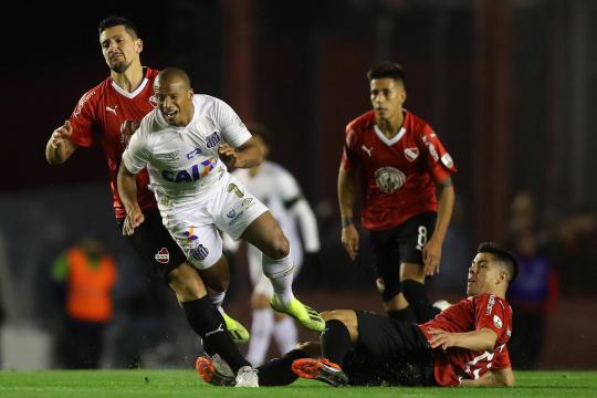 Em ofício à Conmebol, Santos alega ter escalado Sanchez de boa-fé