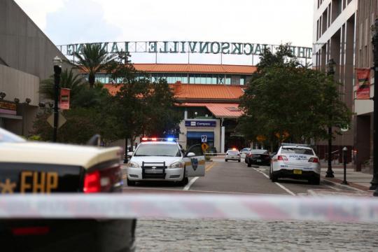 Gunman kills four at video game tournament in Florida