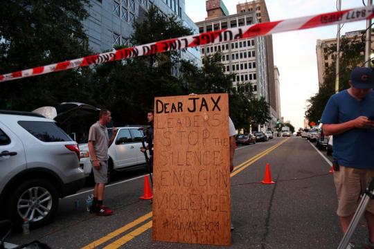 U.S. online gaming community stunned by Jacksonville shooting