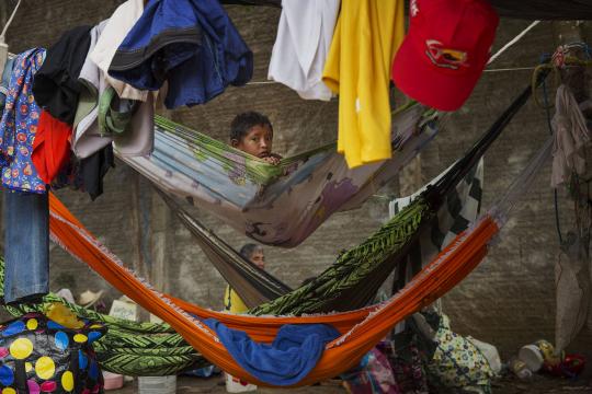 Abrigos para waraos lotam na região Norte e dois bebês morrem em Belém