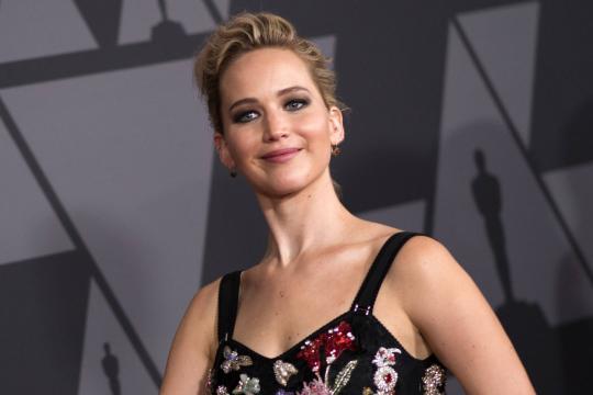 Hacker que vazou fotos íntimas da atriz Jennifer Lawrence é condenado a oito meses de prisão