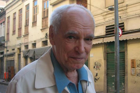 Morre o poeta e artista visual Wlademir Dias-Pino, aos 91 anos, no Rio