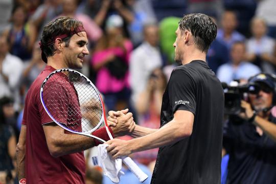 Federer leva virada de australiano e está fora do Aberto dos EUA
