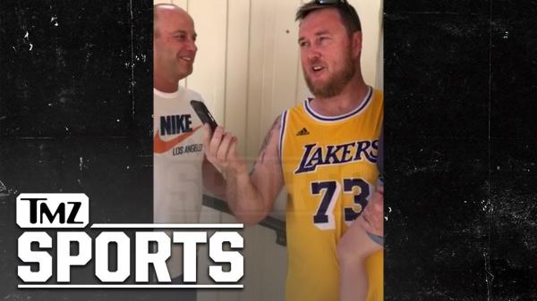 Dennis Rodman Calls Australian Fan Wearing His Lakers Jersey in Hawaii | TMZ Sports