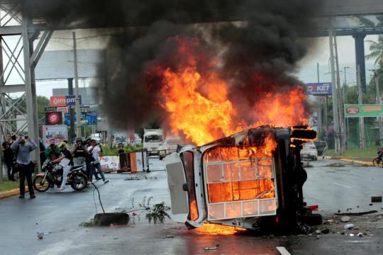 U.S. warns of regional crisis if Nicaragua unrest goes on