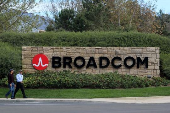 Broadcom sees fourth-quarter boost from data center demand, iPhone launch