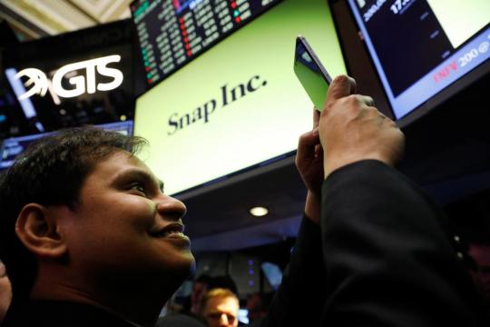 Snap's Chief Strategy Officer Imran Khan to leave