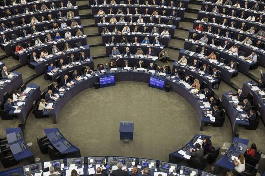 Parlamento Europeu aprova moção de censura contra governo húngaro