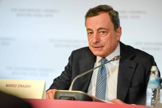 Banco Central Europeu deve reduzir estímulo mesmo com crescimento fraco