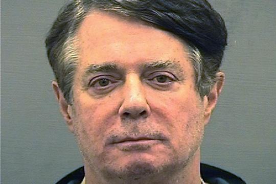 Trump ex-campaign head Manafort to cooperate with Russia probe