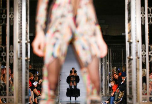 London goes fur-free as its fashion week shows kick off