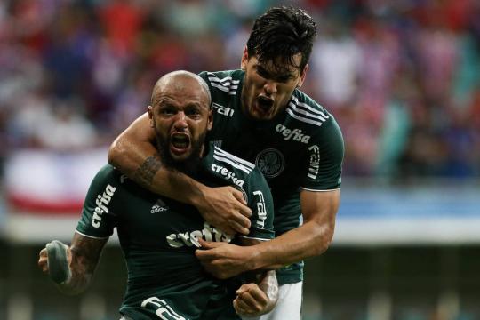 Palmeiras diz que apoio de Felipe Melo a Bolsonaro não reflete visão do clube