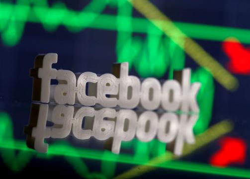 Instagram departures hit Facebook shares