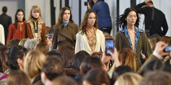 Watch the Chloe Spring/Summer 2019 Show Live at Paris Fashion Week