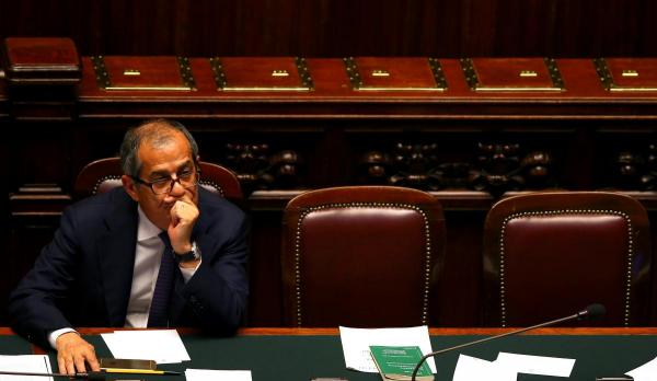 Italy budget tussle goes down to wire, upsets markets