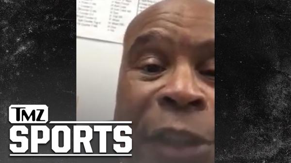 Bears Are Better Than Packers & Vikings, They Can Win The North Says Mike Singletary! | TMZ Sports