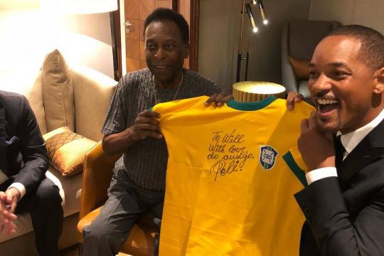 'Foi um sonho conhecer Pelé', diz o ator Will Smith