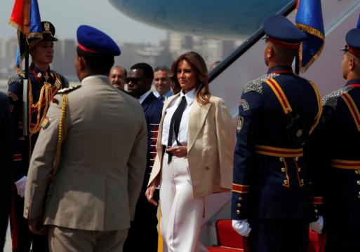 U.S. First Lady Melania Trump wraps up solo African tour in Egypt