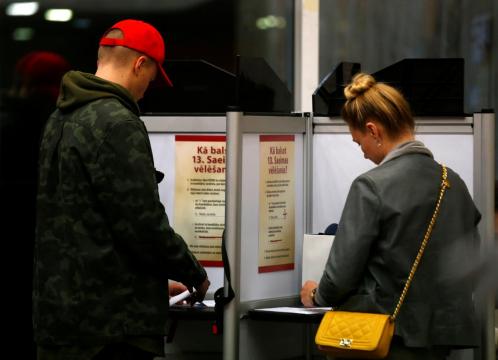 Latvia exit poll reafirms pro-Europe stance