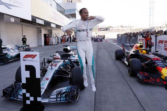 Hamilton vence GP do Japão e abre 67 pontos de vantagem sobre Vettel