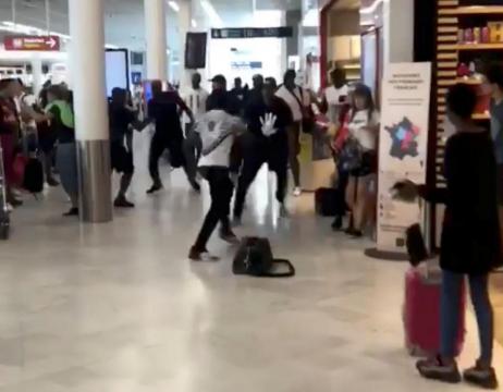 French rappers fined for airport brawl that held up flights