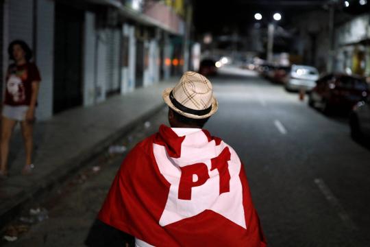 Partidos decidem apoio no segundo turno da corrida presidencial