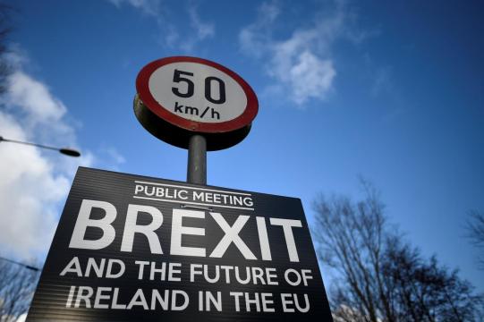 EU, Britain narrowing differences on Irish border in Brexit talks - sources